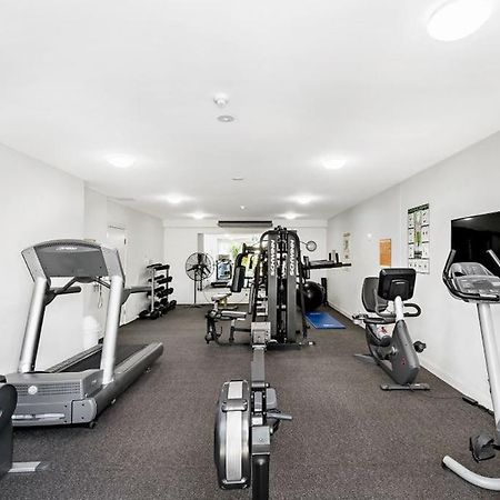 The Pinnacle Apartments Gold Coast Bagian luar foto