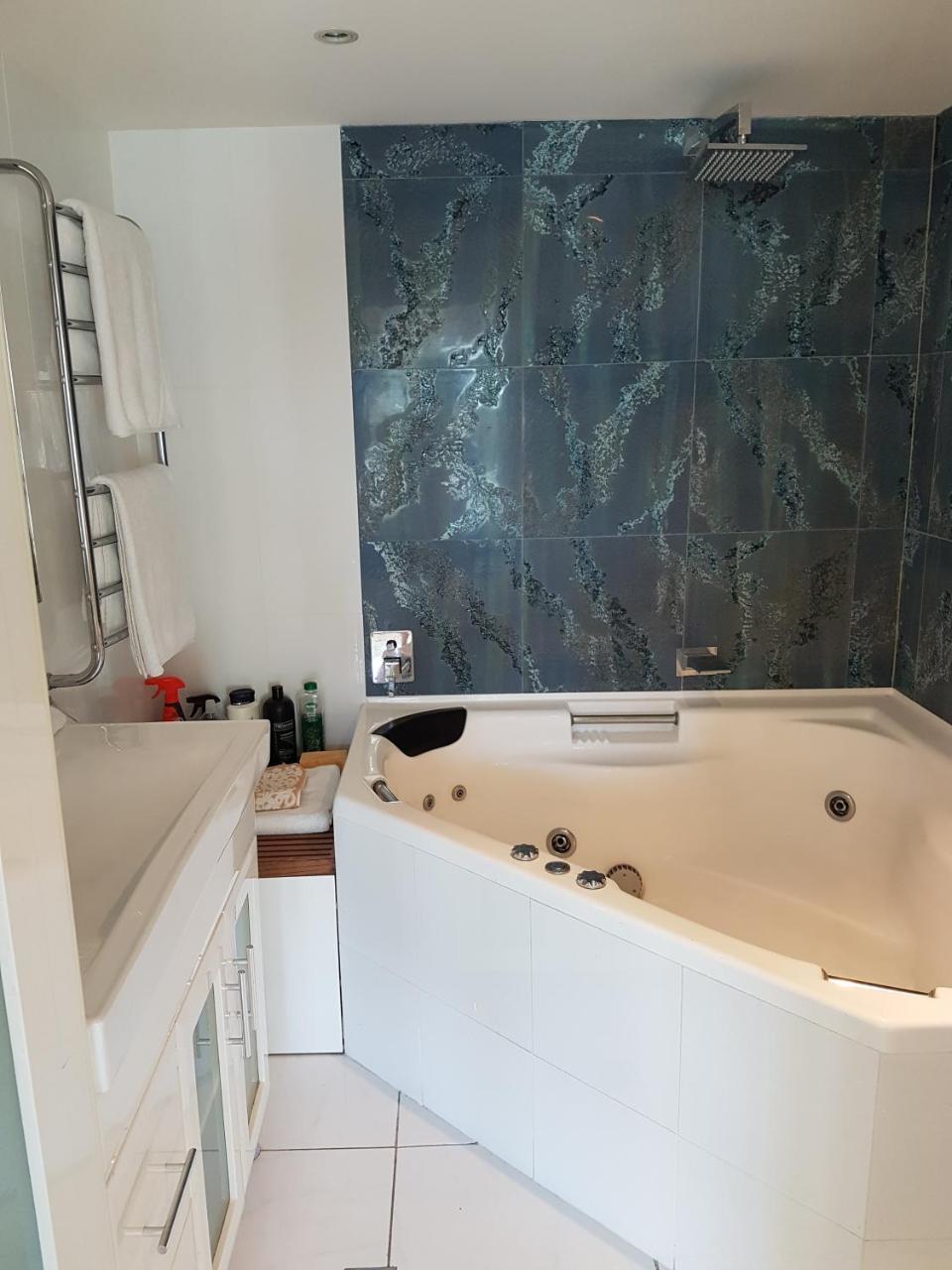 The Pinnacle Apartments Gold Coast Bagian luar foto